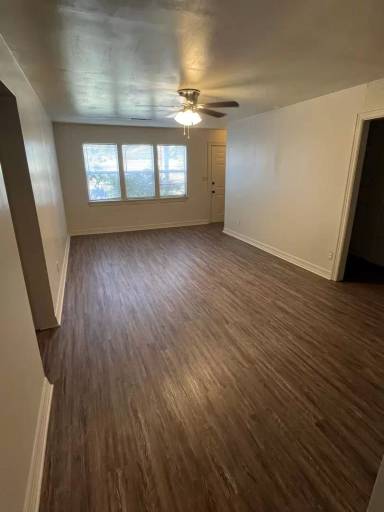 Main picture of 432 S Buchanan Ave