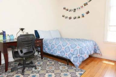 Main picture of 1729 Commonwealth Ave