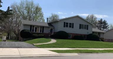 Main picture of 1408 W Daytona Dr