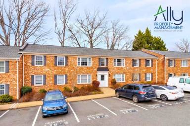 Main picture of 139 Hessian Hills Cir