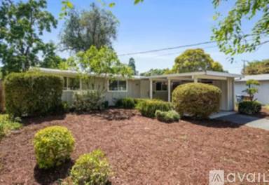 Main picture of 28 Santa Monica Dr