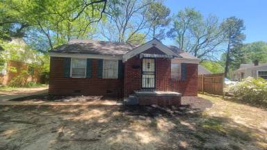 Main picture of 1252 Robin Hood Ln