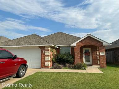 Main picture of 4408 SW Rosemary Way