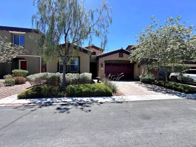 Main picture of 71 Newton Ridge Way