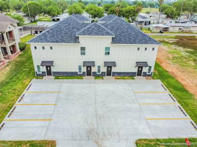 Main picture of 300 Cub Cir