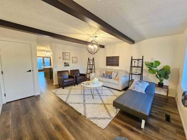 Main picture of 2509 2nd Ave NW