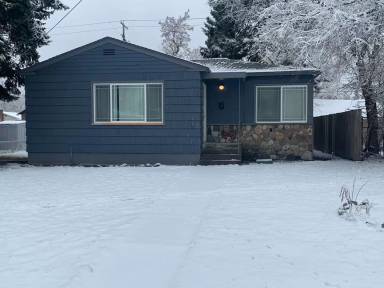 Main picture of 6007 N Buffalo St