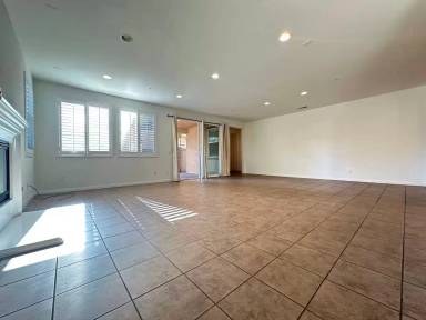 Main picture of 2960 E Via Corvina