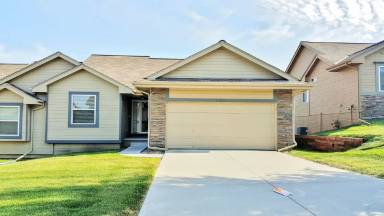 Main picture of 19715 Marinda St