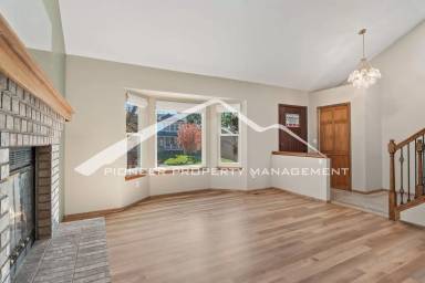 Main picture of 5234 Meteor Dr