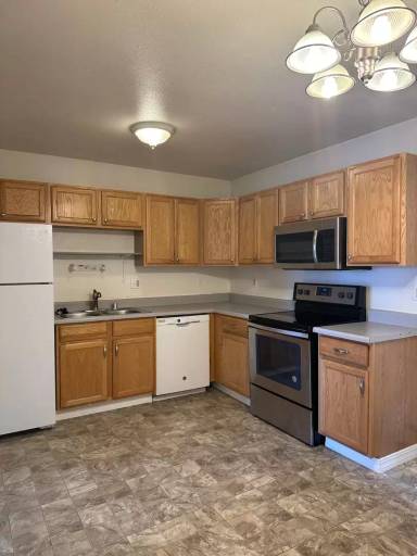 Main picture of 8851 Cordell Cir