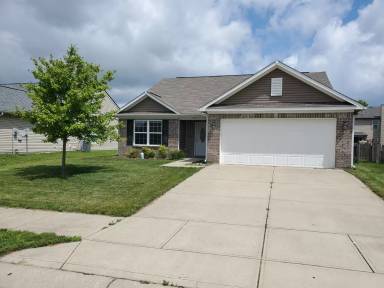 Main picture of 413 Shadetree Ct