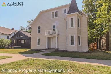 Main picture of 1017 Laramie St