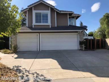 Main picture of 4937 Cougar Peak Ct