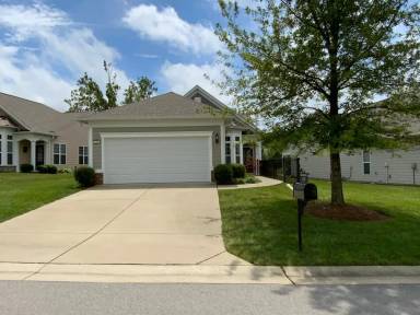 Main picture of 218 Salient Ln