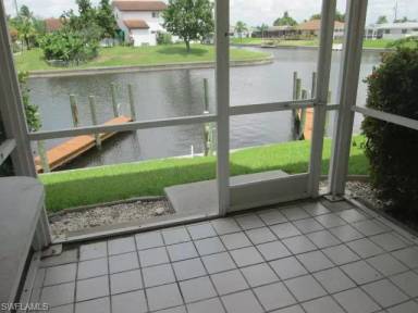 Main picture of 3905 Del Prado Blvd S