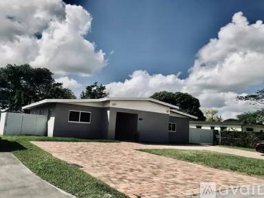 Main picture of 1540 SW 74th Ct