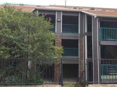 Main picture of Silverado Condominiums