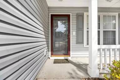 Main picture of 395 Thistle Ln