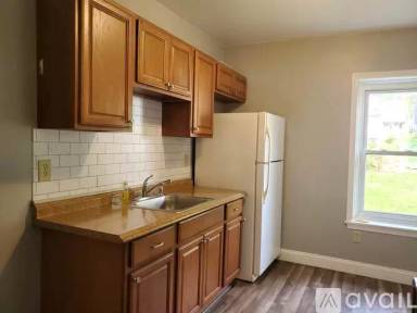 Main picture of 147 Rosemont Ave