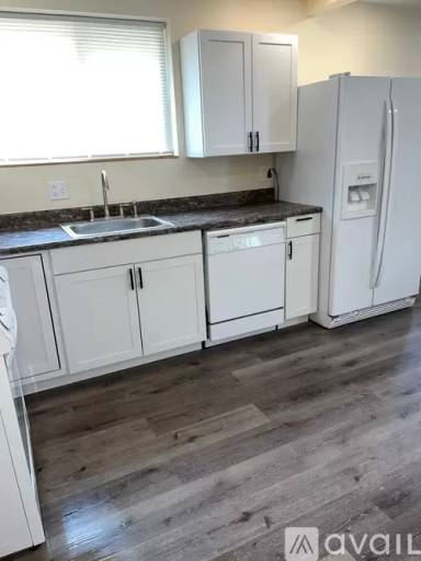 Main picture of 408 Cavitt Ave