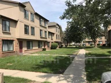 Main picture of Chip Village: 1825 S Crawford Dr - C01