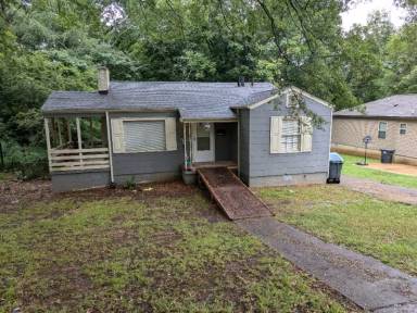 Main picture of 615 Brunson Ave