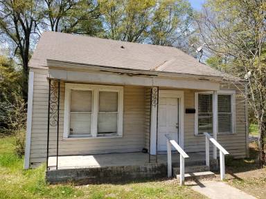 Main picture of 6600 Southern Ave