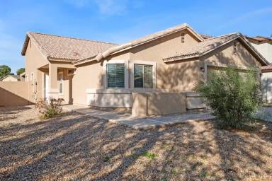 Main picture of 3220 S 81st Dr