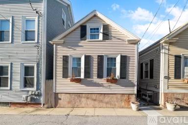 Main picture of 23 West St