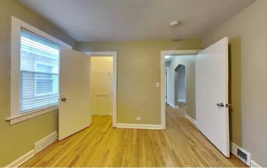 Main picture of 5219 N Newcastle Ave