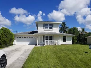 Main picture of 2529 SW 31st Ter