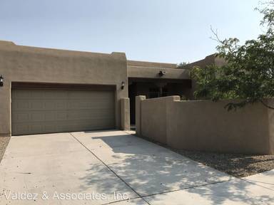 Main picture of 7109 Calientito Loop
