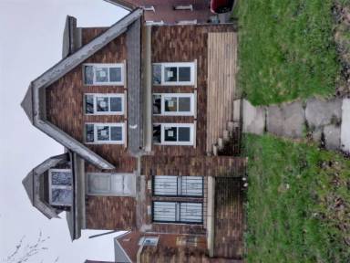 Main picture of 3460 Bedford St