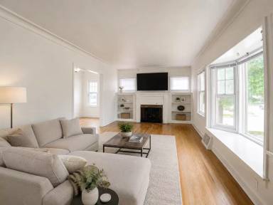 Main picture of 7031 40th Ave