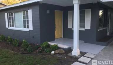 Main picture of 2050 Rose St