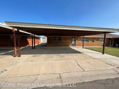 Main picture of 612 E Sunset Cir