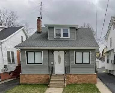 Main picture of 222 Kerrigan Blvd