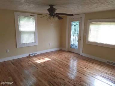 Main picture of 5042 Walton Rd