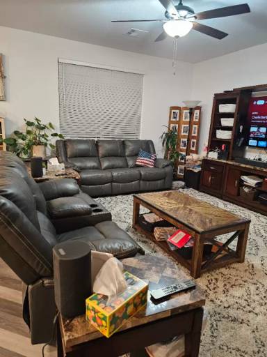 Main picture of 6914 Feather Hill St