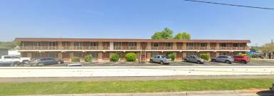 Main picture of 618 Pleasant Ave