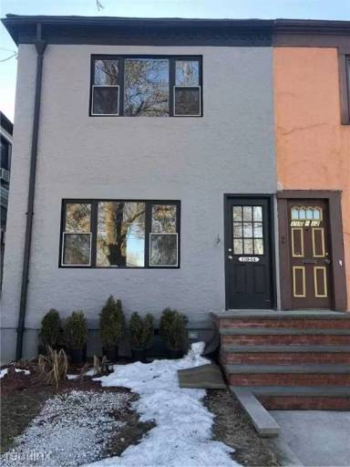 Main picture of 11014 Ditmars Blvd