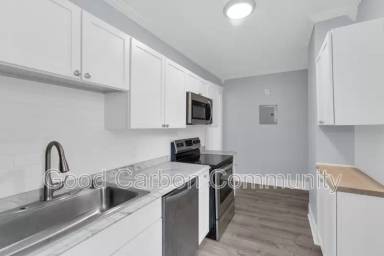Main picture of 7 E Depew Ave