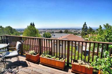 Main picture of 478 Appian Way