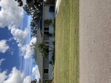 Main picture of 1214 Ramsdel St