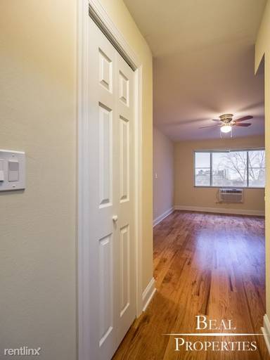 Main picture of Barry Apartments