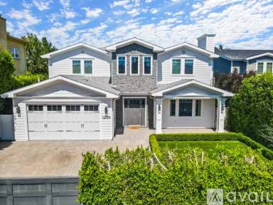 Main picture of 12439 Kling St