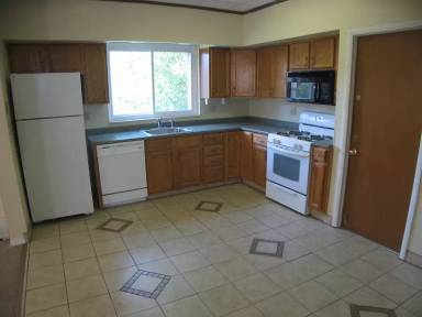 Main picture of 227 Pawling Ave