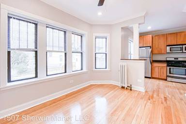 Main picture of 1507 W Sherwin Ave