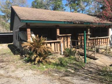 Main picture of 20192 Lakeway Ln